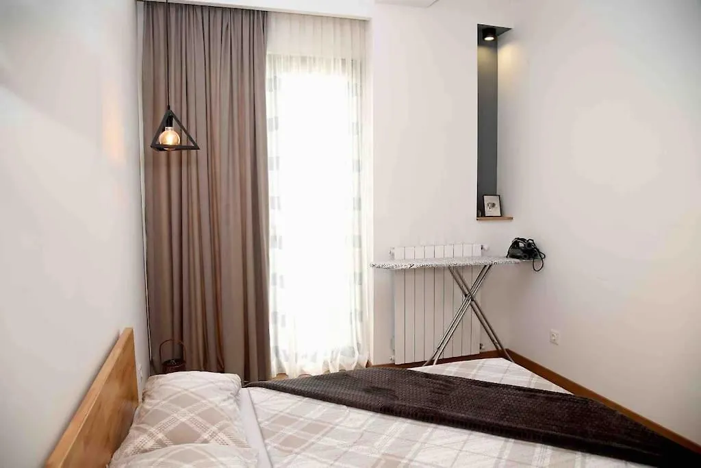 New! Cozy Stylish Apartment With Breathtaking View 트빌리시