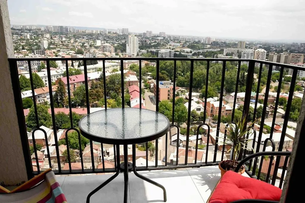 New! Cozy Stylish Apartment With Breathtaking View 트빌리시