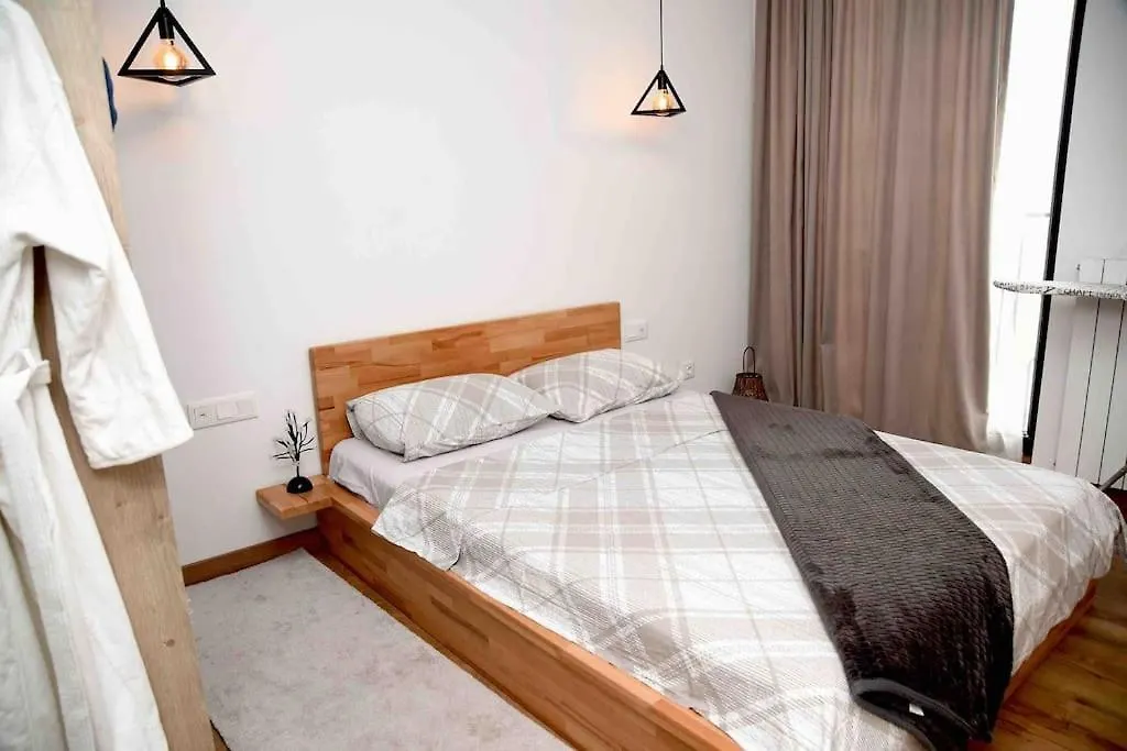 New! Cozy Stylish Apartment With Breathtaking View 트빌리시